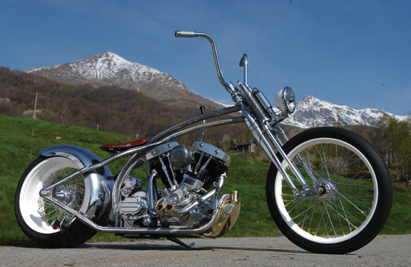 Freeway Custom Chopper features our knurled aluminum grips super smooth 