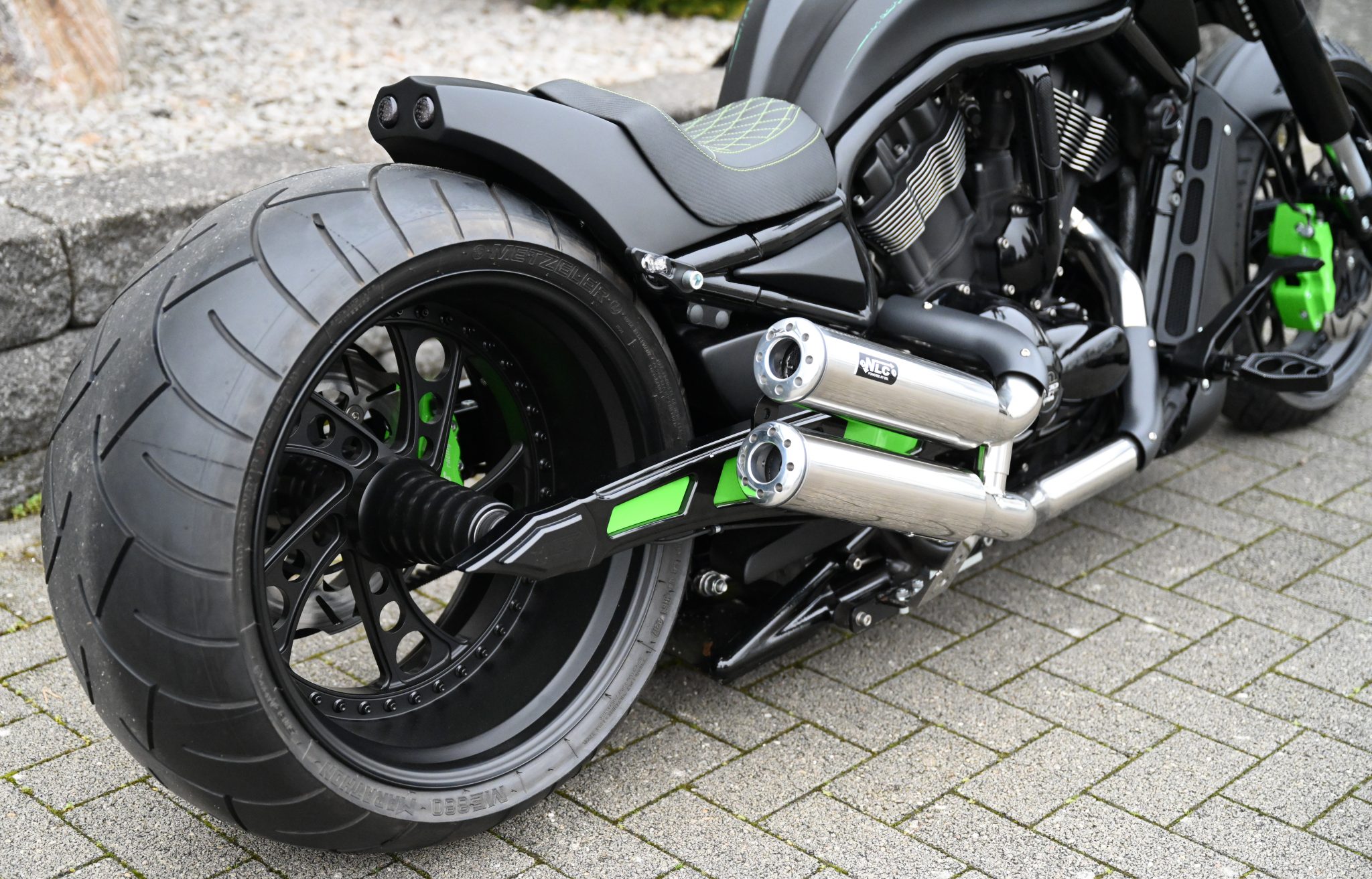 exhaust system m4 for v-rod models – polished stainless steel