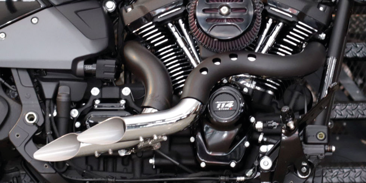 exhaust system blow for milwaukee eight softail cable clutch models – chromed with flat black heat shields
