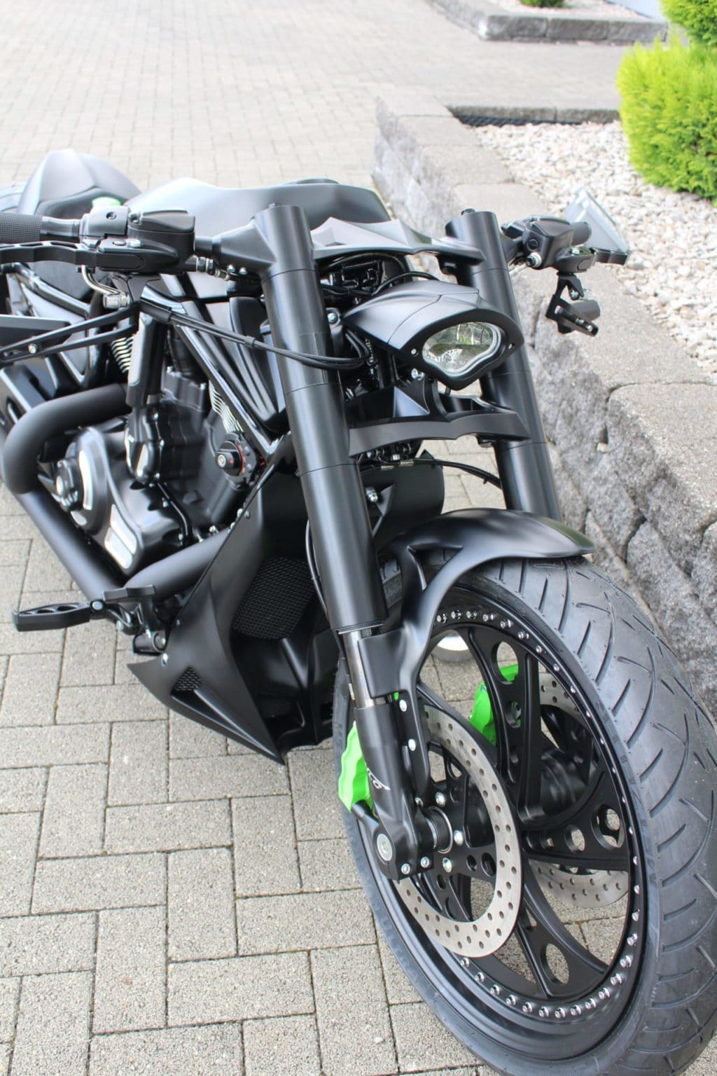 gp1 v rod triple clamps